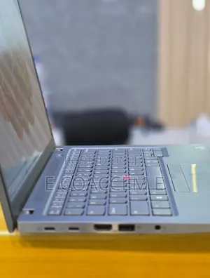 New Laptop Lenovo 32GB Intel Core i7 SSD 512GB