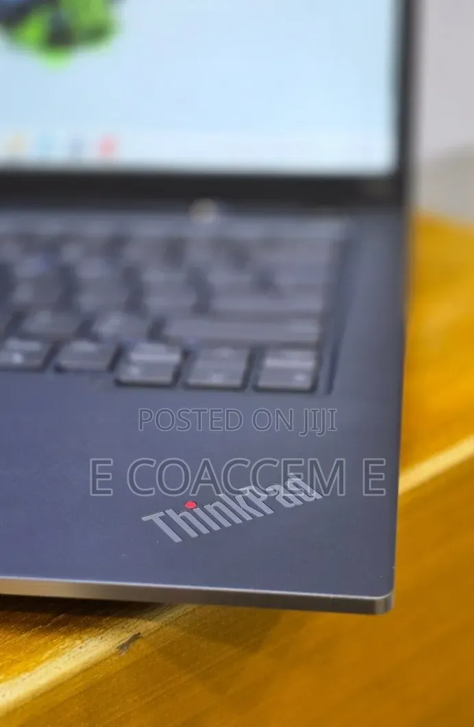 New Laptop Lenovo 32GB Intel Core i7 SSD 512GB
