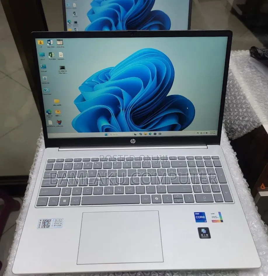 New Laptop HP Stream Notebook 16GB Intel Core i7 SSD 1T