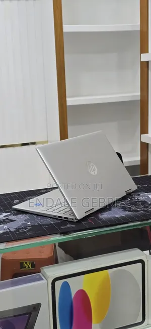 New Laptop HP Pavilion x360 8GB Intel Core i5 SSD 512GB