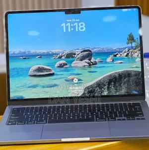 New Laptop Apple MacBook Air 2022 M2 8GB Apple M2 SSD 256GB