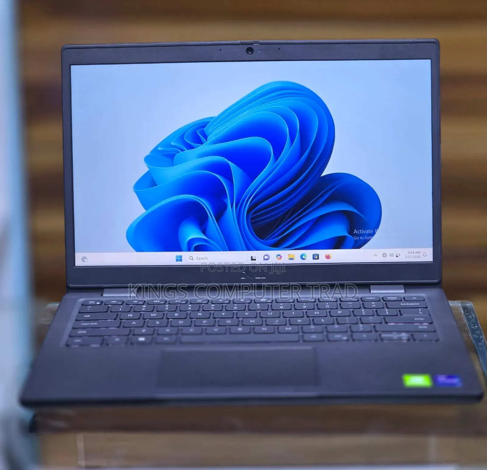 New Laptop Dell Latitude 3320 8GB Intel Core i7 SSD 256GB