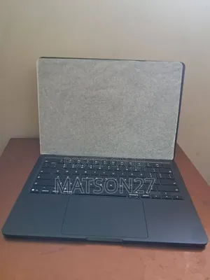 New Laptop Apple MacBook Air 2026 M5 16GB Apple M5 SSD 512GB