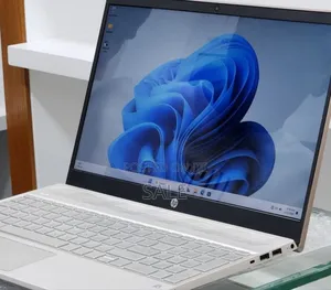 New Laptop HP Pavilion 15 8GB Intel Core i5 SSD 512GB