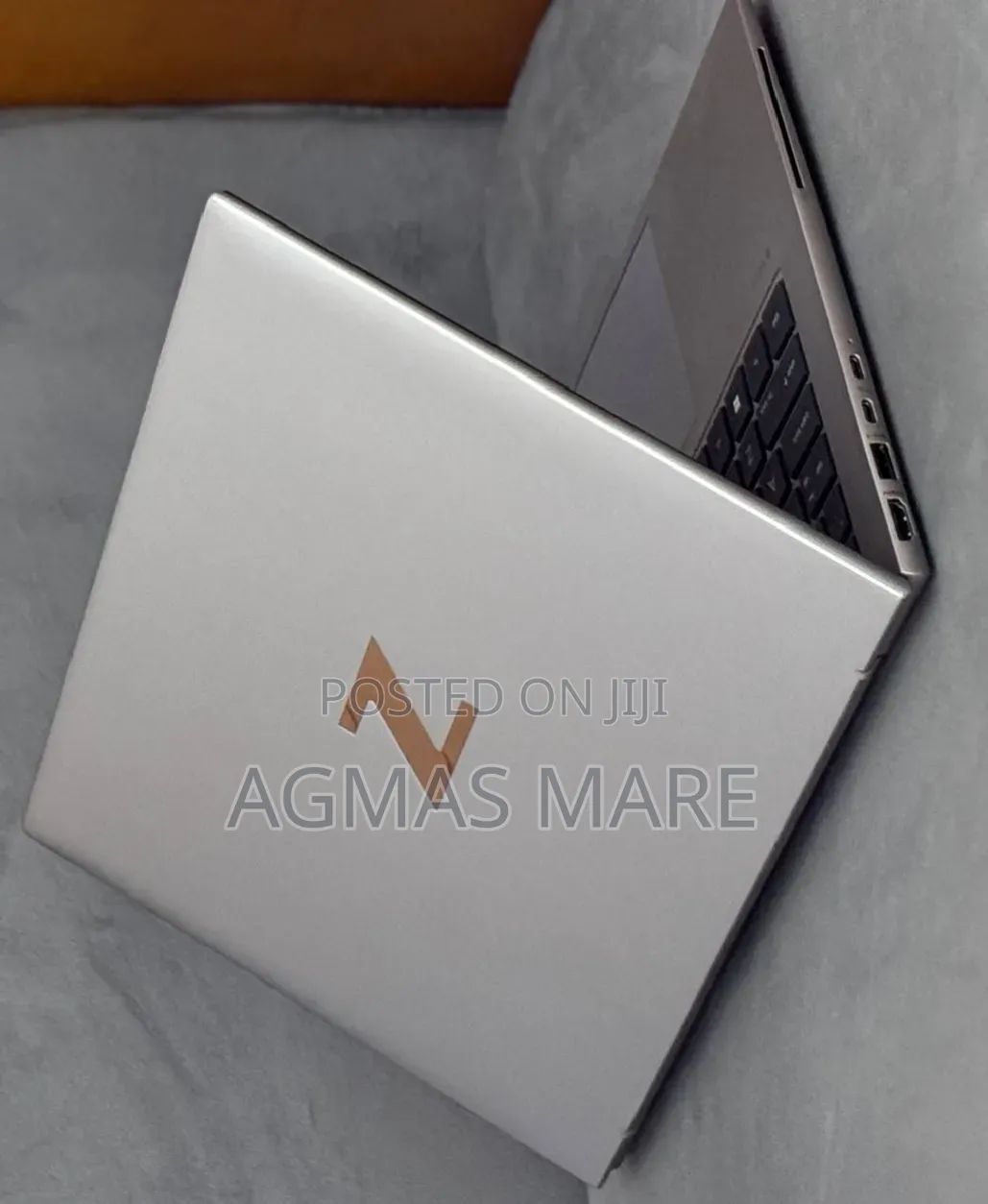 New Laptop HP ZBook Firefly G9 16GB Intel Core i5 SSD 512GB