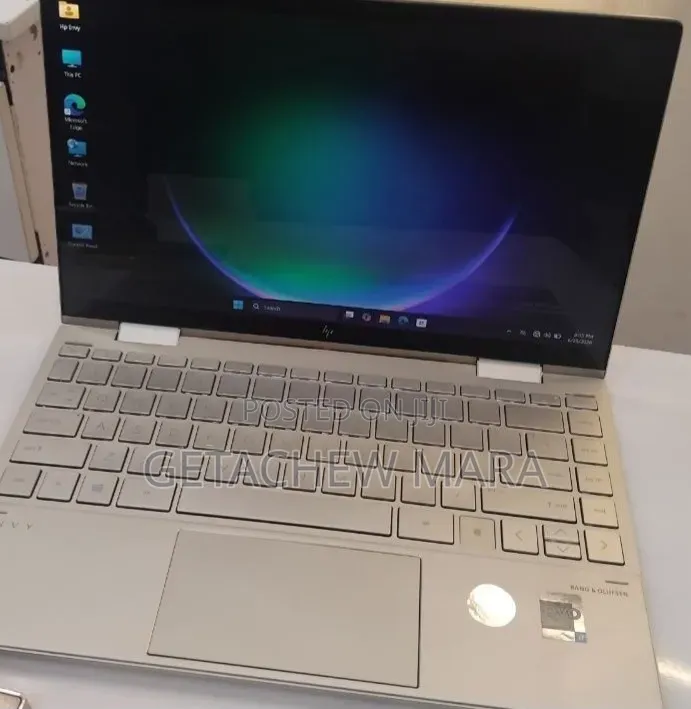 New Laptop HP Envy X360 8GB Intel Core i7 SSD 512GB