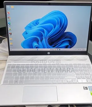 New Laptop HP Pavilion 15 8GB Intel Core i5 SSD 512GB