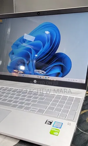 New Laptop HP Pavilion 15 8GB Intel Core i5 SSD 512GB