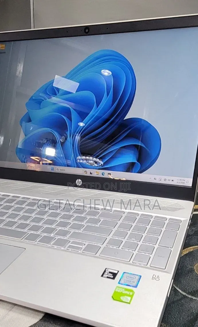 New Laptop HP Pavilion 15 8GB Intel Core i5 SSD 512GB