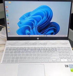 New Laptop HP Pavilion 15 8GB Intel Core i5 SSD 512GB
