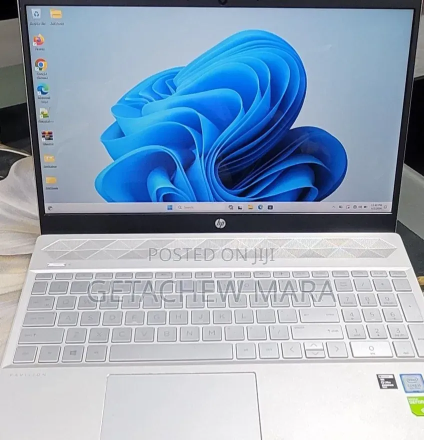 New Laptop HP Pavilion 15 8GB Intel Core i5 SSD 512GB