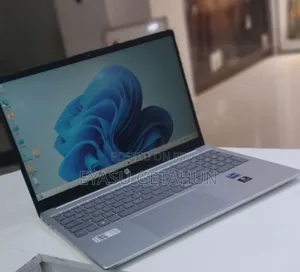 New Laptop HP Stream Notebook 16GB Intel Core i7 SSD 1T