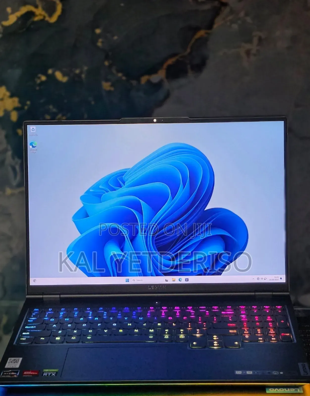 New Laptop Lenovo 32GB SSD 1T