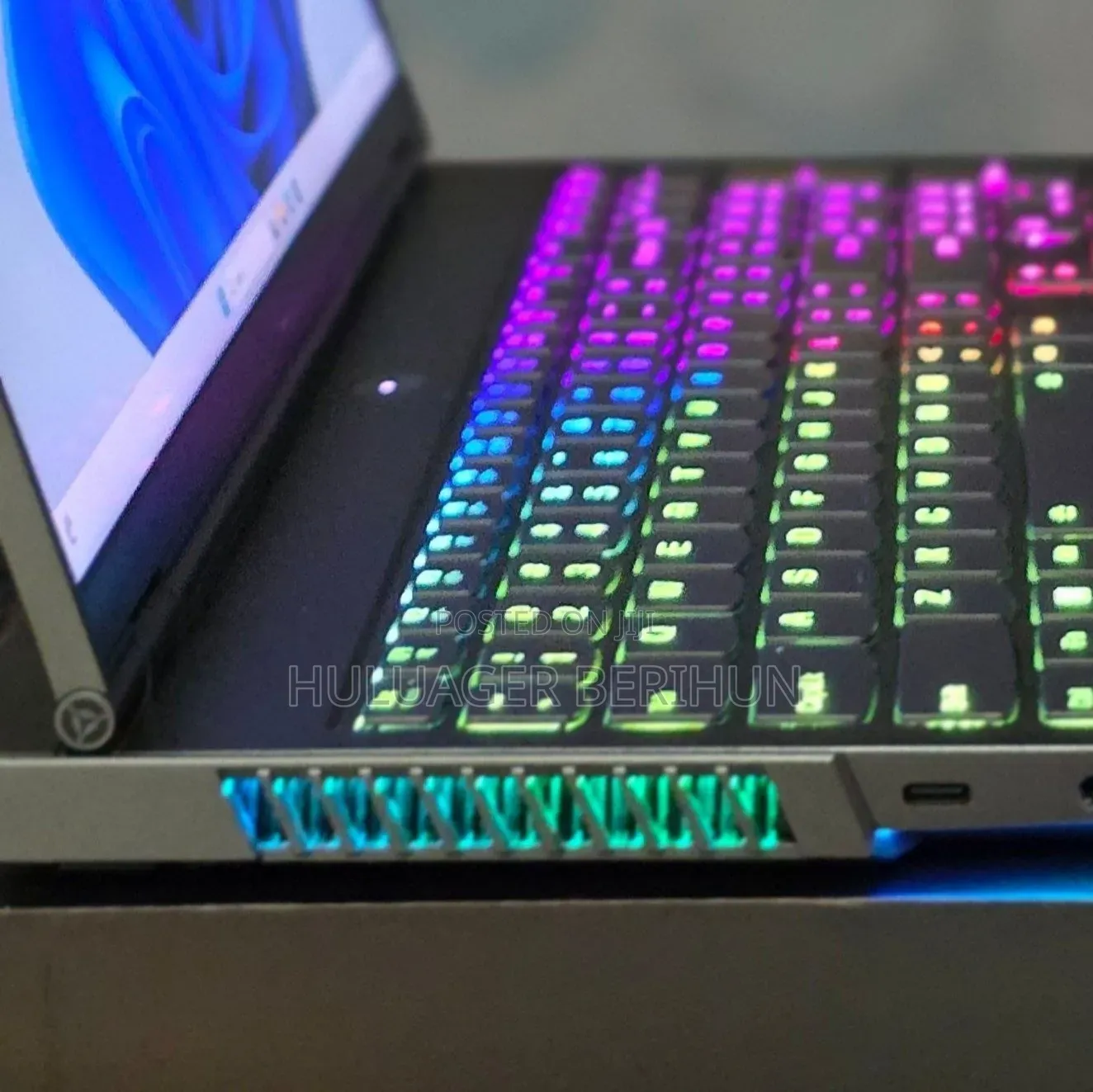New Laptop Lenovo Legion 9 16GB AMD Ryzen 9 SSD 1T