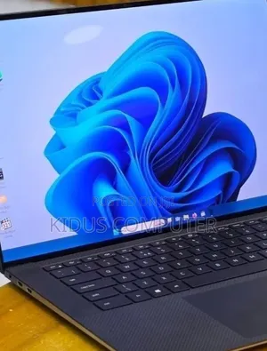 New Laptop Dell Precision 5540 16GB Intel Core i7 SSD 512GB