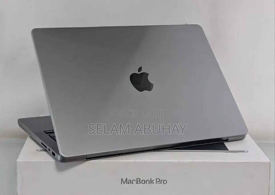 New Laptop Apple MacBook Pro 2023 M2 Max 16GB Apple M2 SSD 512GB
