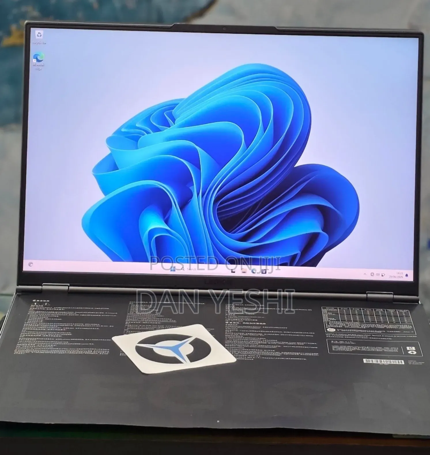 New Laptop Lenovo 32GB AMD Ryzen 9 SSD 1T