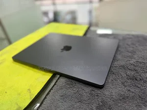 New Laptop Apple MacBook Pro 2024 M4 24GB Apple M4 Pro SSD 512GB