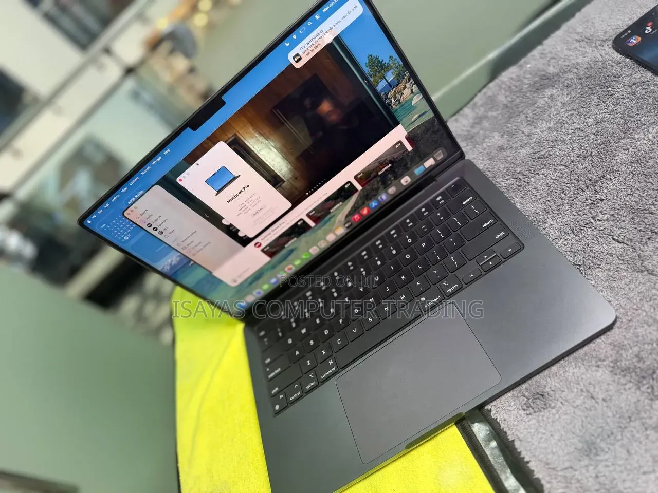 New Laptop Apple MacBook Pro 2024 M4 24GB Apple M4 Pro SSD 512GB