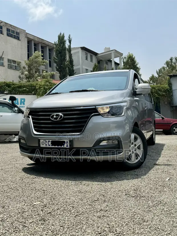 Hyundai H1 2020 Gray
