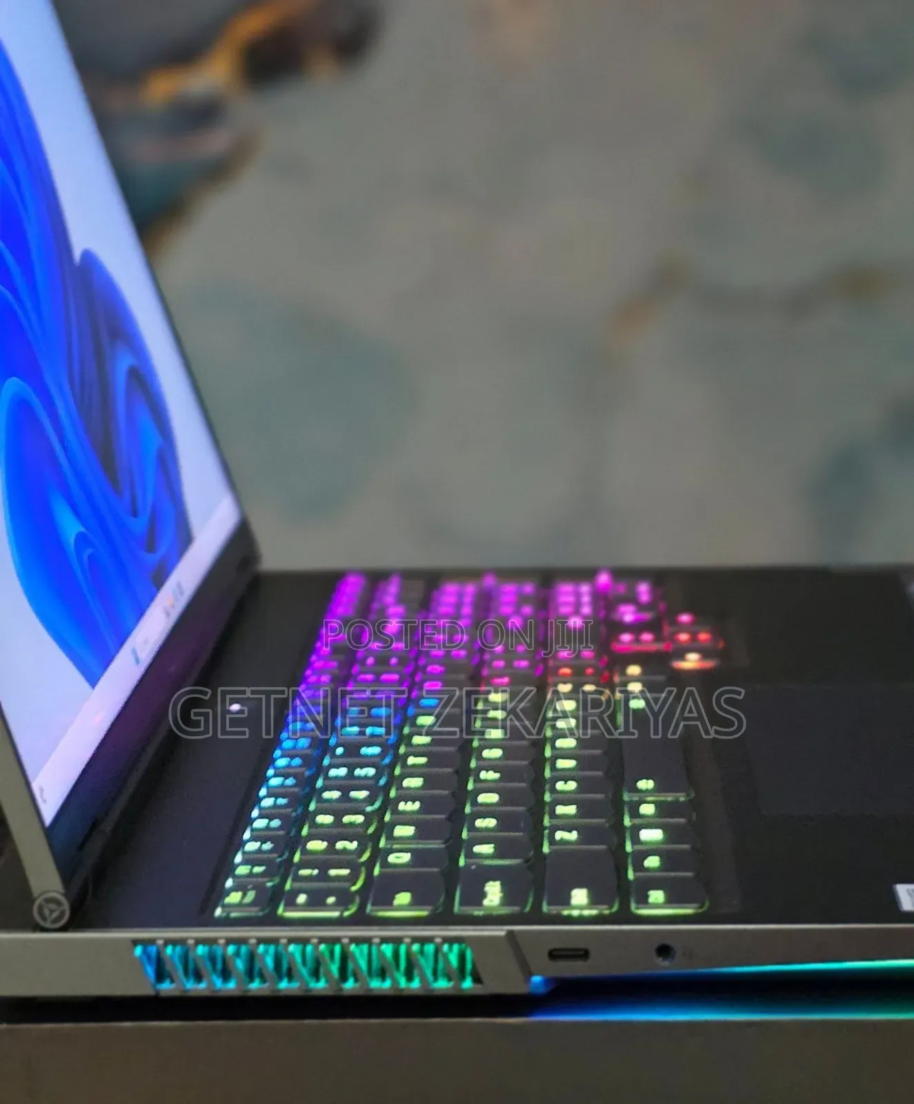 New Lenovo Legion Y7000P IRX9 Gaming Laptop 32GB AMD Ryzen 9 SSD 1T