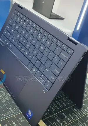 New Laptop HP OmniBook X Flip 14" 16GB Intel Core Ultra 7 SSD 1T