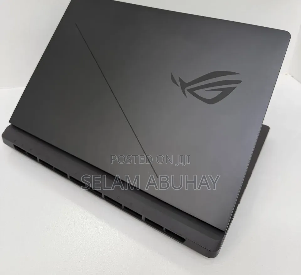 New Laptop Asus ROG Strix G16 16GB Intel Core i7 SSD 1T