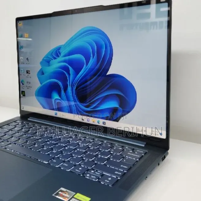 New Laptop Lenovo ThinkPad X1 Yoga 16GB AMD Ryzen 7 SSD 512GB