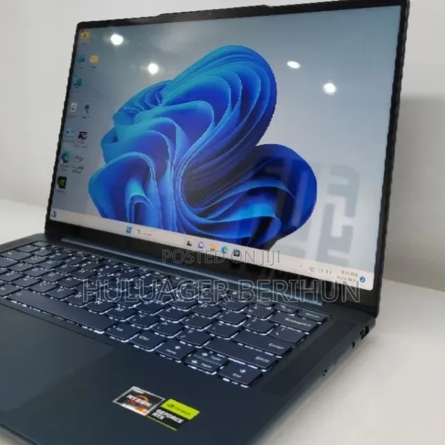 New Laptop Lenovo ThinkPad X1 Yoga 16GB AMD Ryzen 7 SSD 512GB