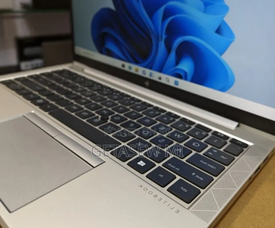 New Laptop HP EliteBook 840 16GB Intel Core i7 SSD 512GB