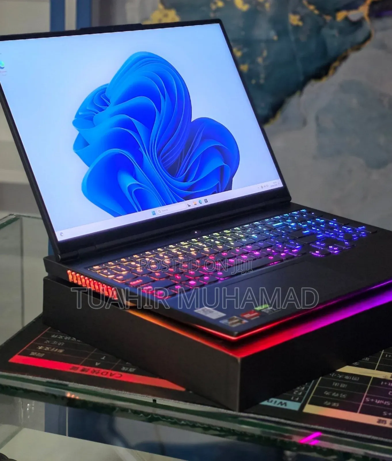 New Laptop Lenovo Legion 9 16GB AMD Ryzen 9 SSD 1T