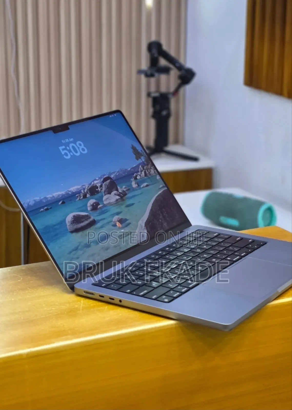 New Laptop Apple MacBook Pro 2021 M1 32GB Apple M1 Pro SSD 512GB