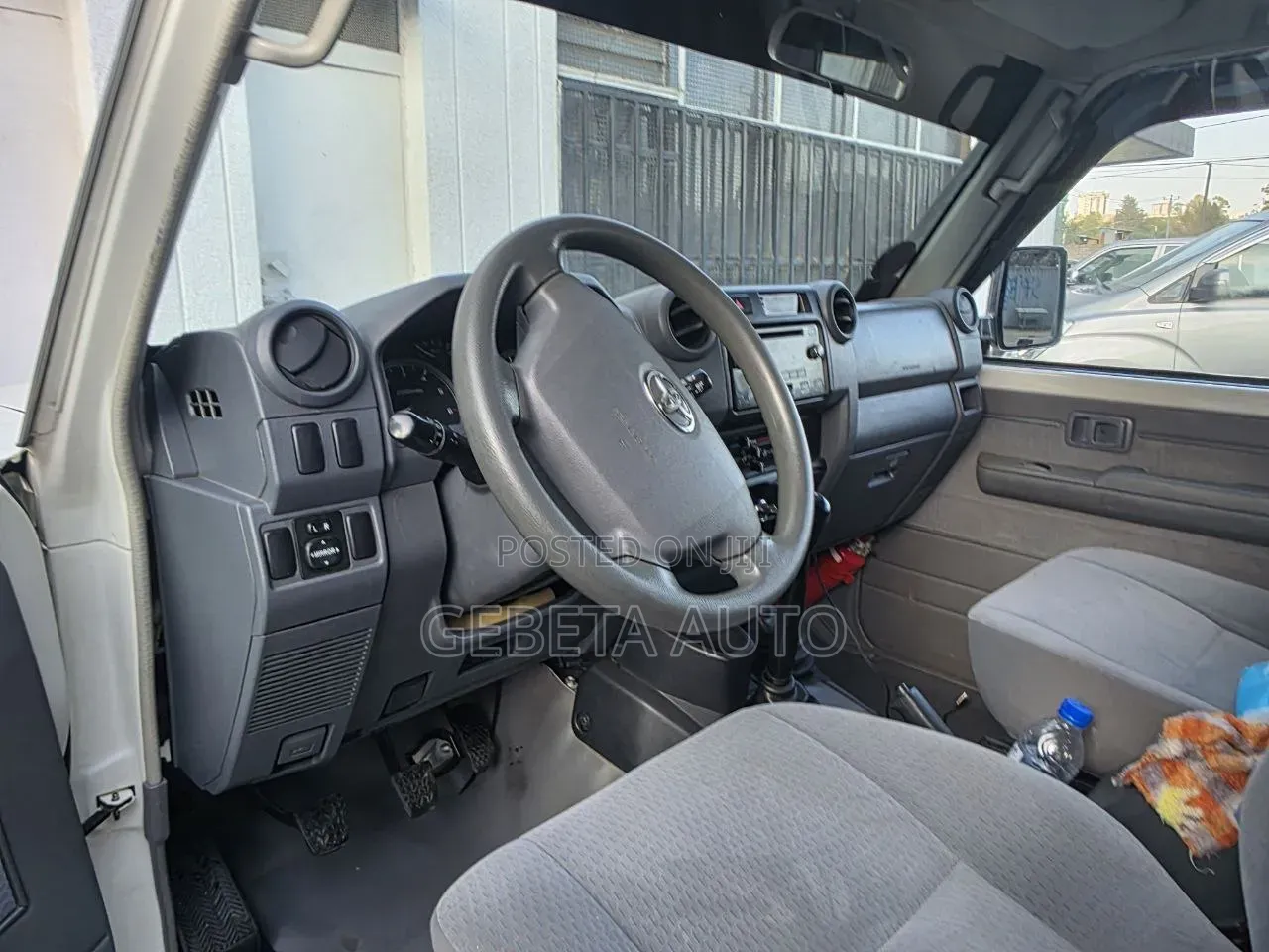 Toyota Land Cruiser 2019 White