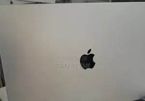 New Laptop Apple MacBook 32GB Apple M1 Pro SSD 1T