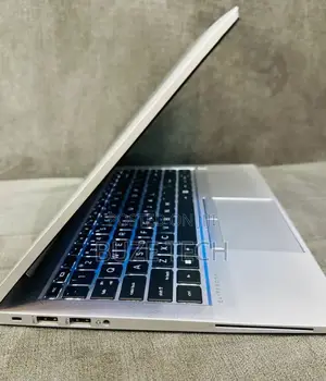 New Laptop HP EliteBook 840 G8 16GB Intel Core i5 SSD 512GB