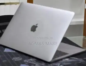 New Laptop Apple MacBook Pro 2017 16GB Intel Core i5 SSD 512GB