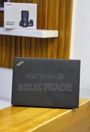 New Laptop Lenovo ThinkPad T14s Gen 2 16GB Intel Core i5 SSD 512GB