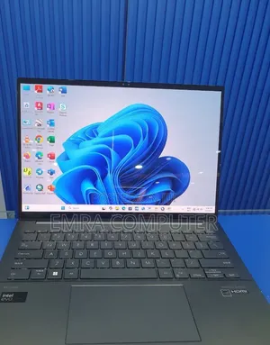 New Laptop Asus 16GB Intel Core Ultra 7 SSD 1T