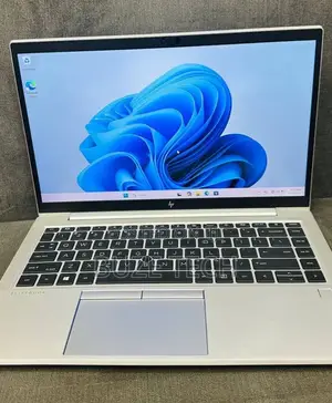 New Laptop HP EliteBook 840 G7 16GB Intel Core i5 SSD 512GB