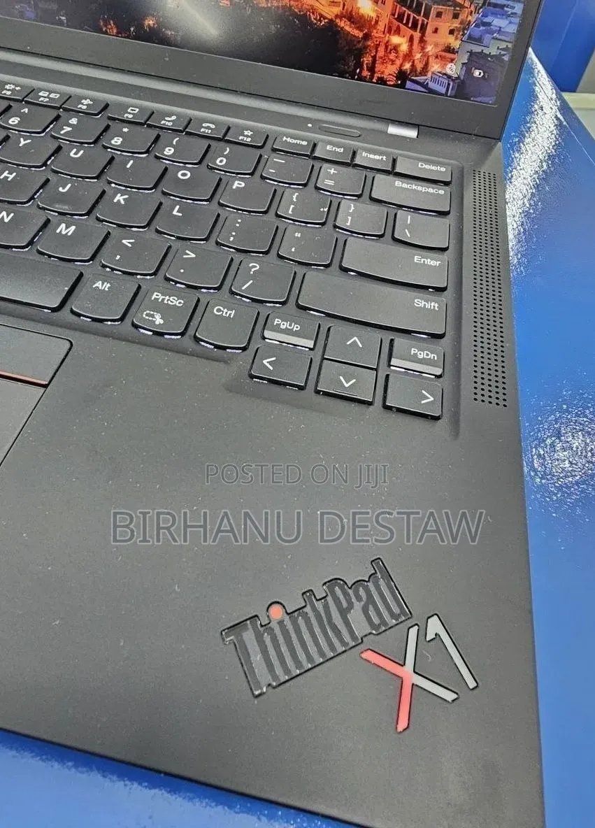 New Laptop Lenovo ThinkPad X1 Carbon 16GB Intel Core i7 SSD 512GB