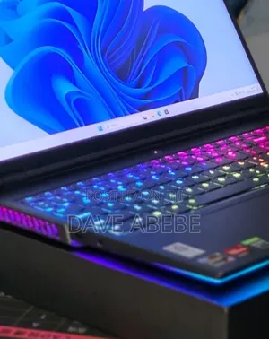 New Laptop Lenovo 32GB AMD Ryzen 7 SSD 1T