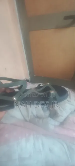 Women Shoe 38 ቁጥር