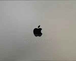 New Laptop Apple MacBook 24GB Apple M1 Pro SSD 512GB