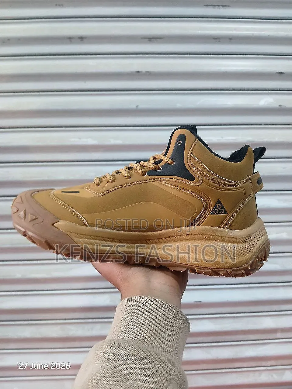 Men's Master Quality Waterproof Outdoor Sneaker Boots