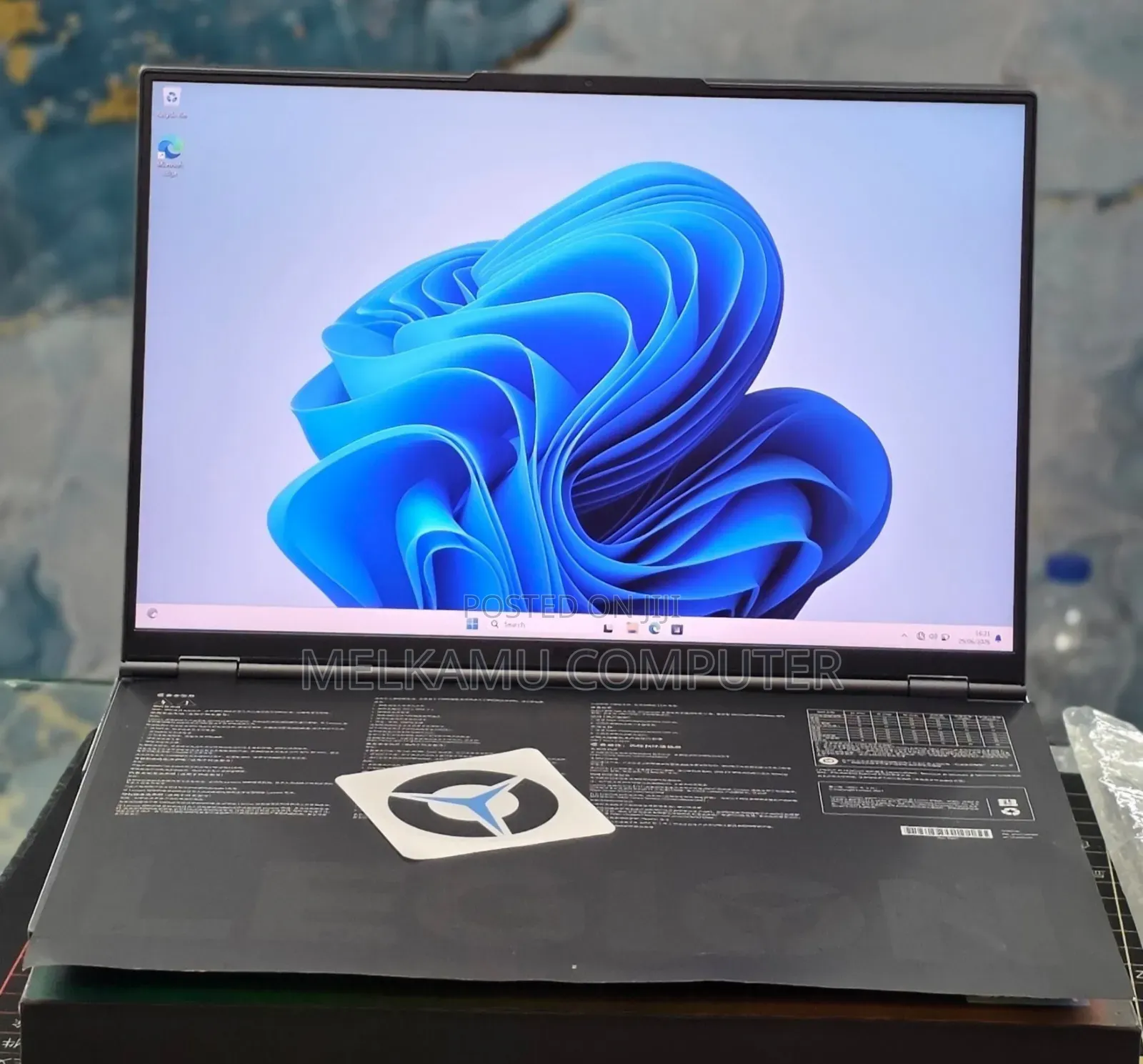 New Lenovo Legion Y7000P IRX9 Gaming Laptop 32GB AMD Ryzen 9 SSD 1T