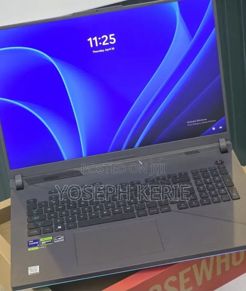 New Laptop Asus ROG Strix G18 16GB Intel Core i9 SSD 1T