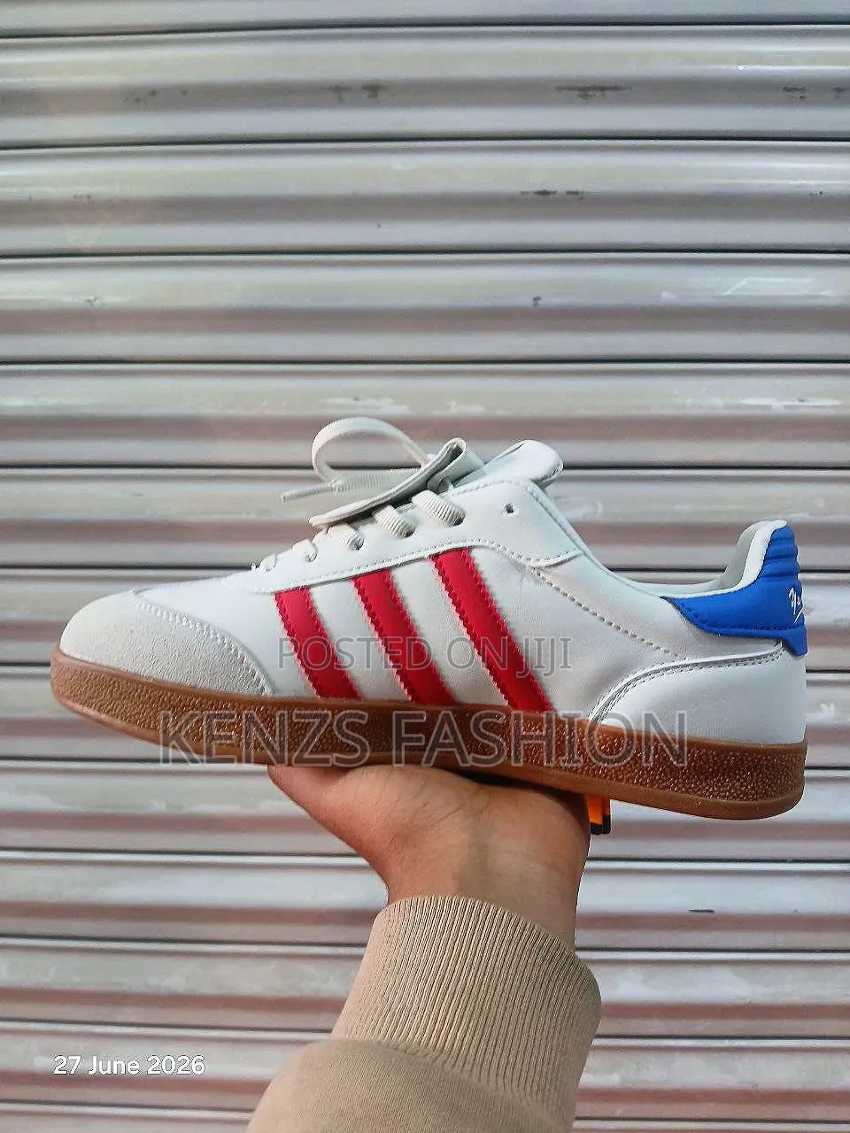 High Quality Classic Casual Sneakers