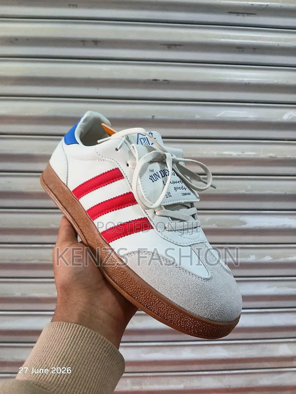 High Quality Classic Casual Sneakers
