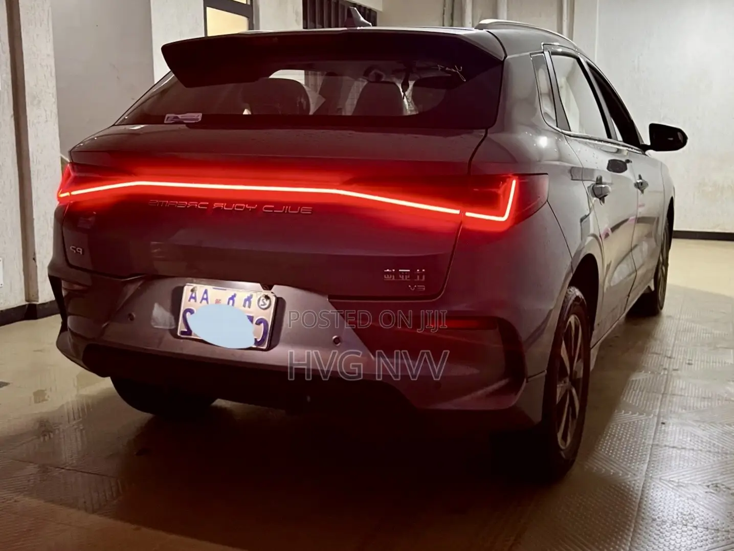 BYD E2 43 kWh 94 hp FWD 2024 Gray