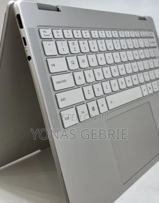 New Laptop Lenovo 32GB Intel Core Ultra 7 SSD 1T